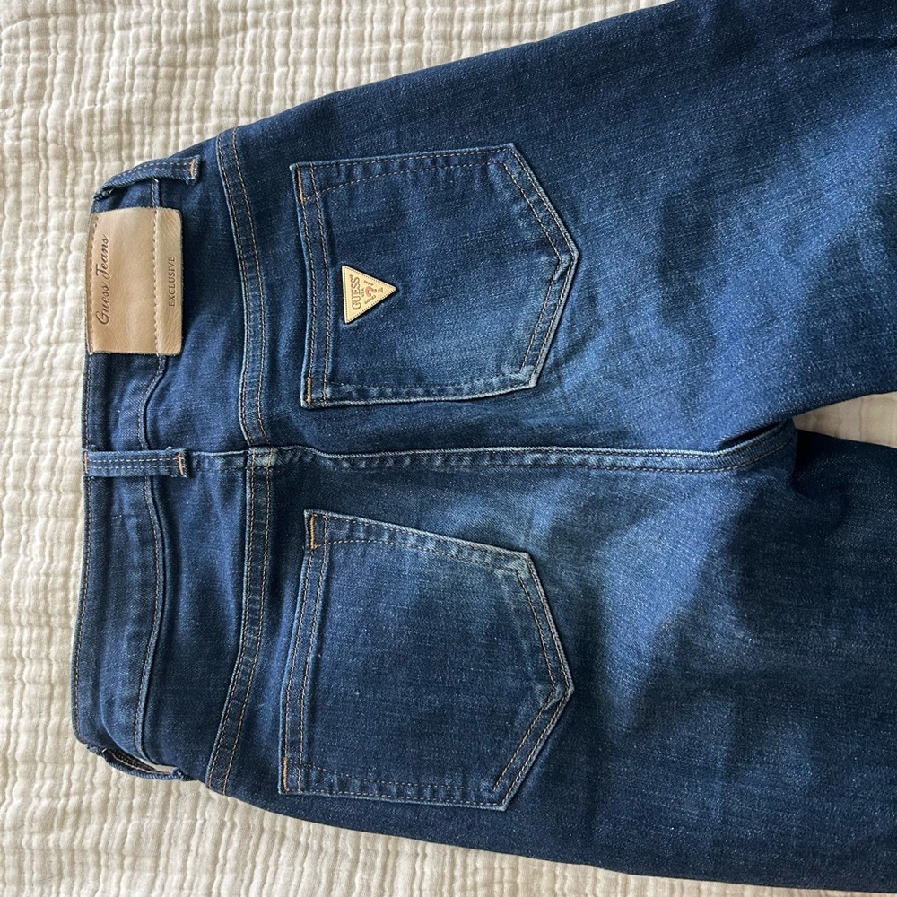 Guess Jeans, size 24 - Picture 2 of 4